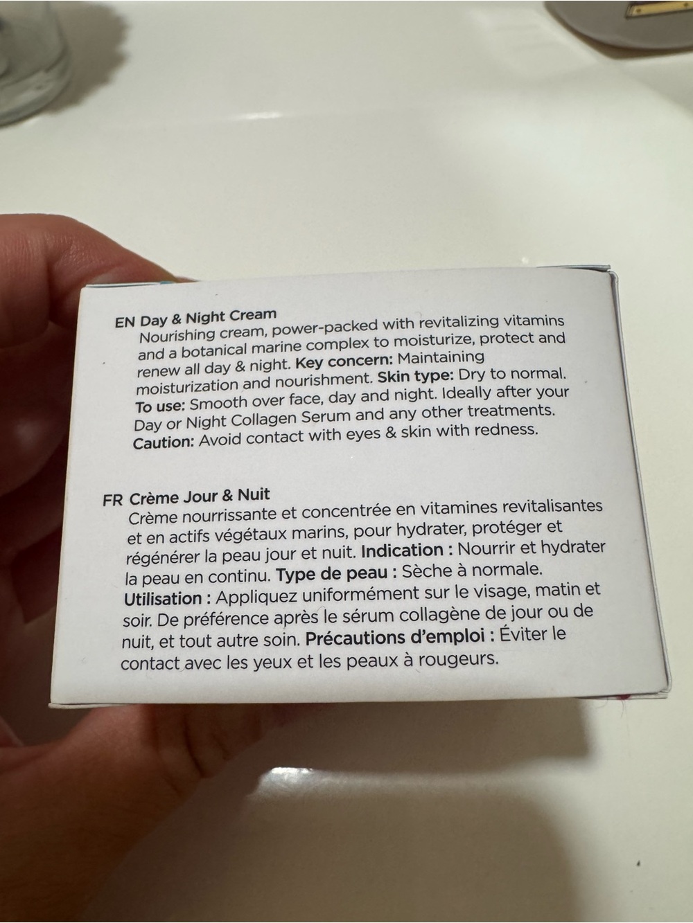 QMS Ace Vitamin Day & Night Cream — Hydrating Blue Jar - Picture 4 of 5